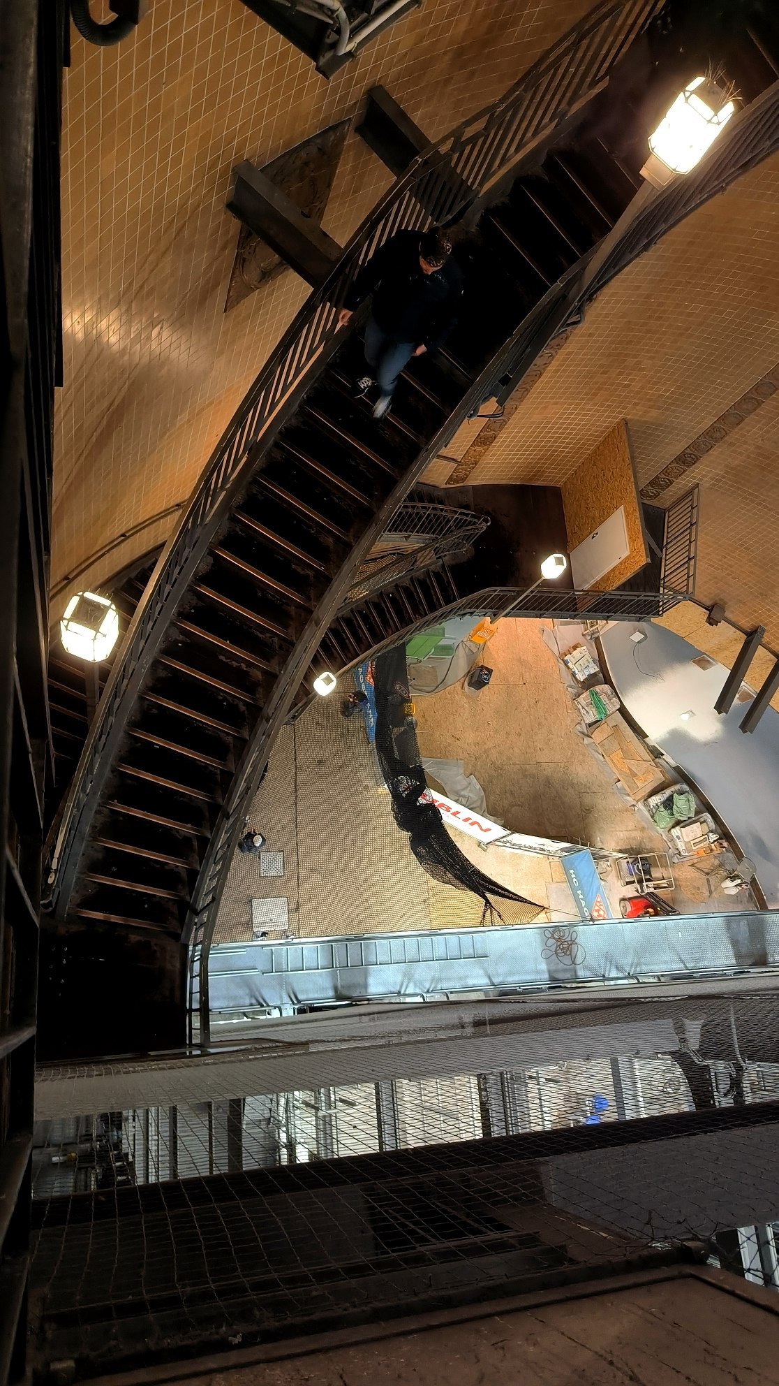 Another of the ancient engineering creations in #Hamburg - an underground tunnel under…, media 4