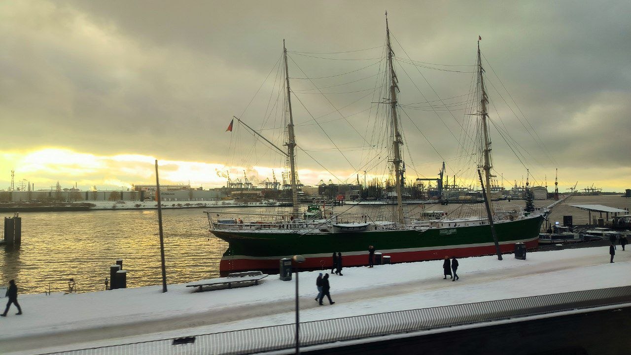 #Review #Hamburg - Summing up, media 6