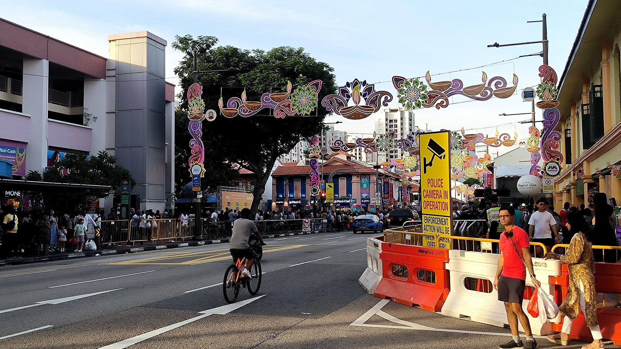 #Singapore, media 3
