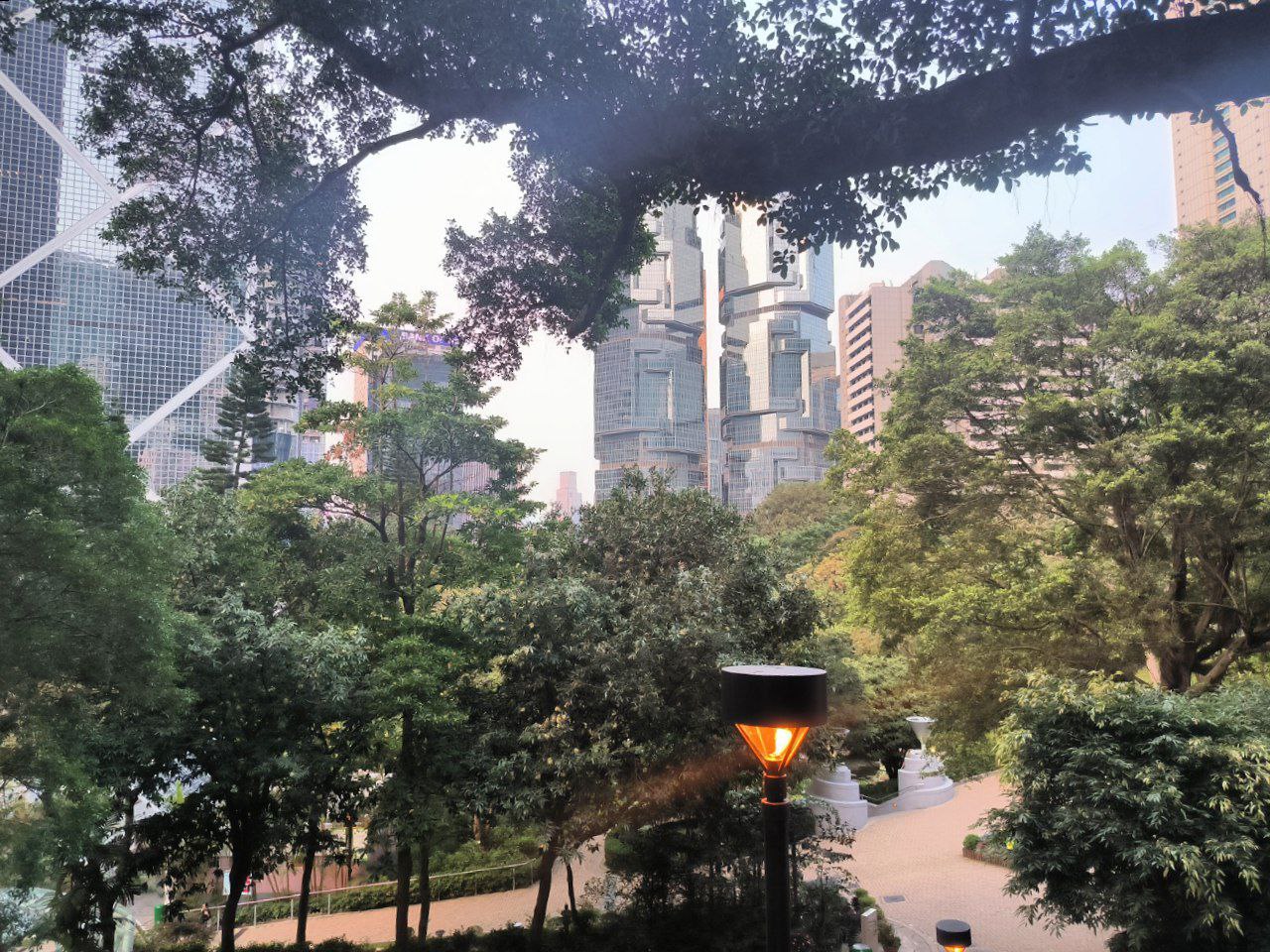 #HongKong, media 9