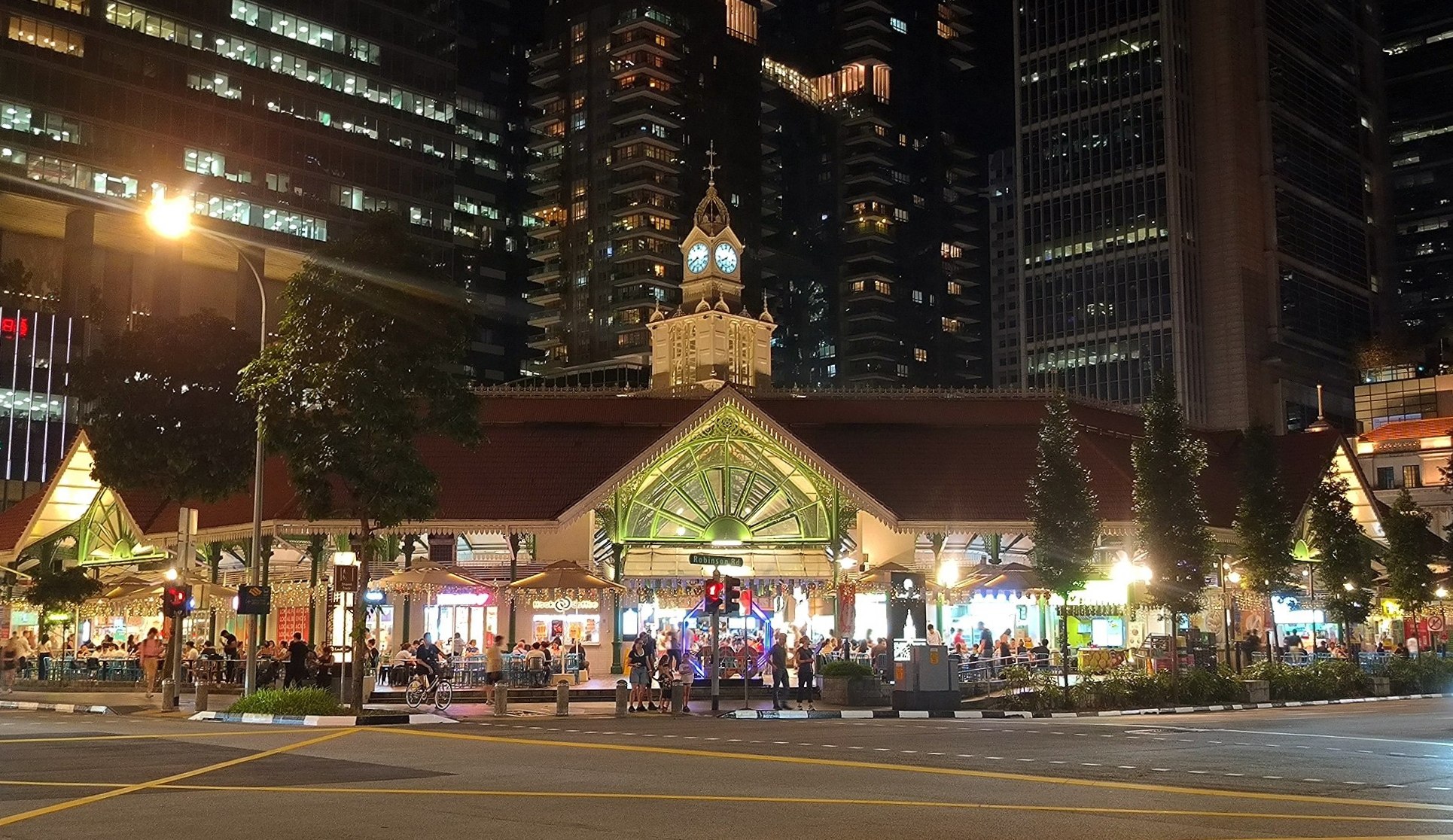 The financial district of #Singapore, media 4