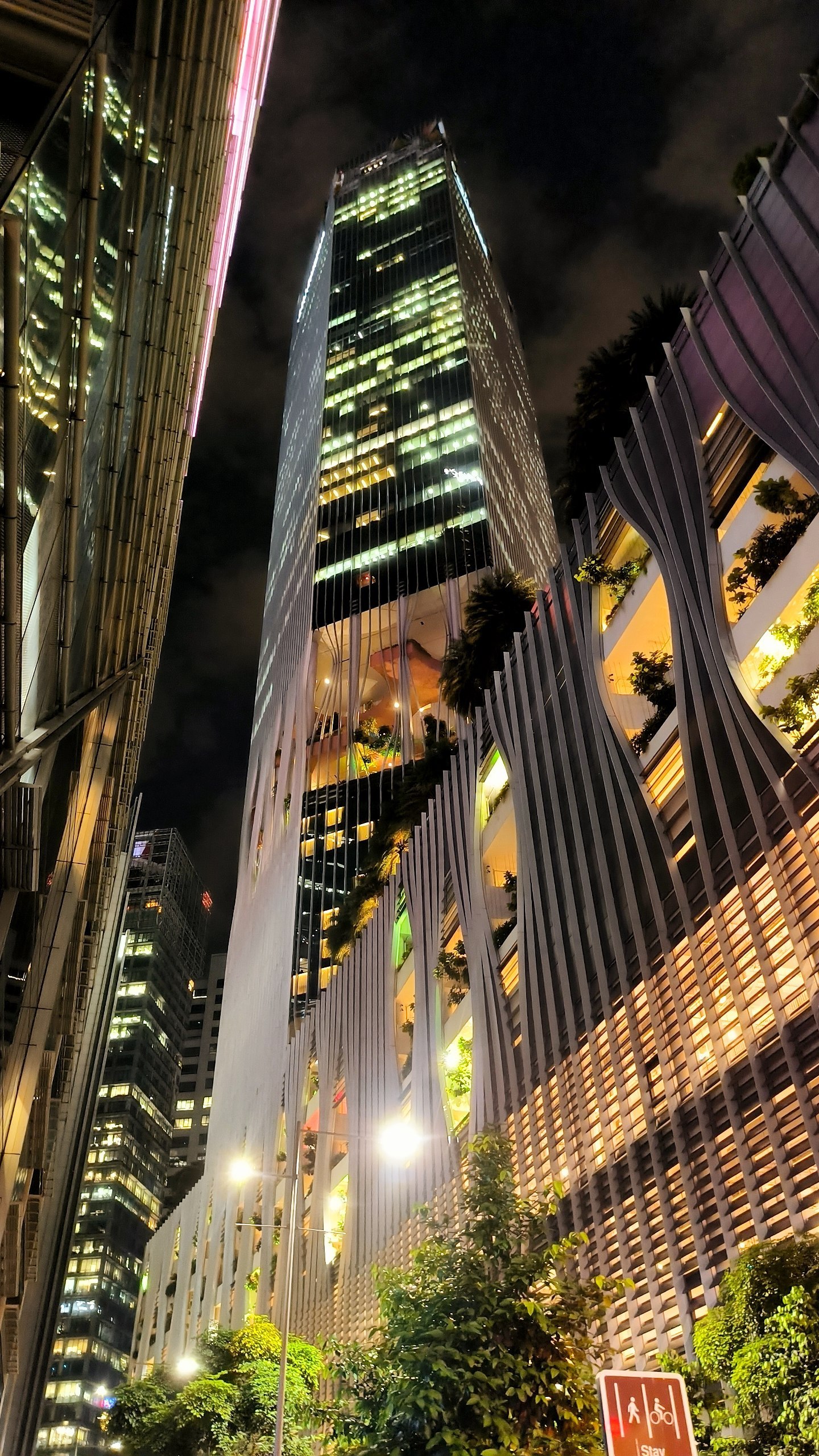The financial district of #Singapore, media 6