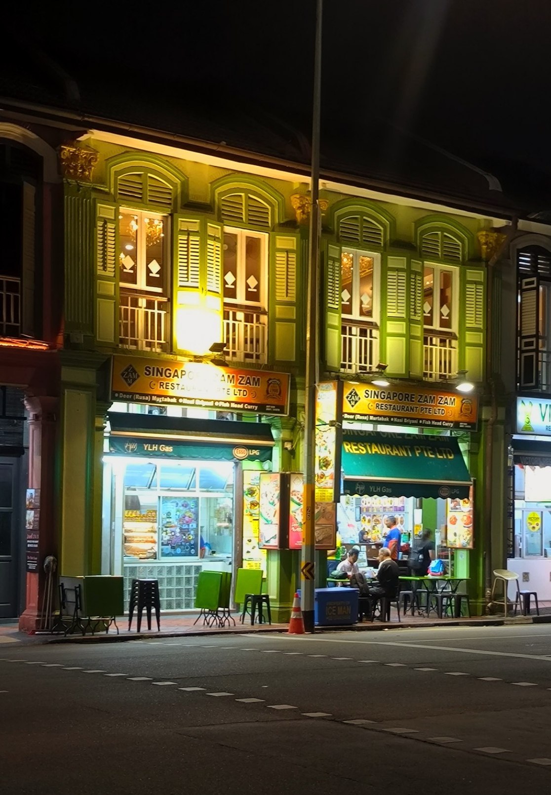 On the last evening before my departure, I managed to visit another ethnic district of…, media 5