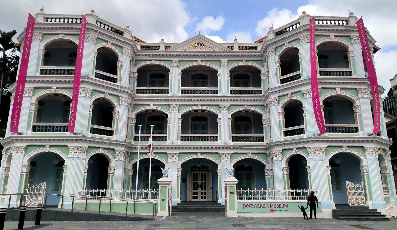 Colonial architecture in different parts of the city., media 1