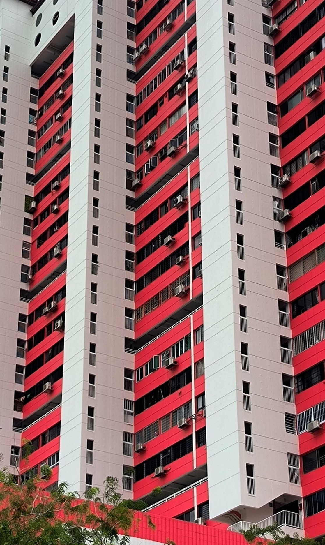 Unfortunately, I only got to see the highlights of #Singapore in the city center, so…, media 4