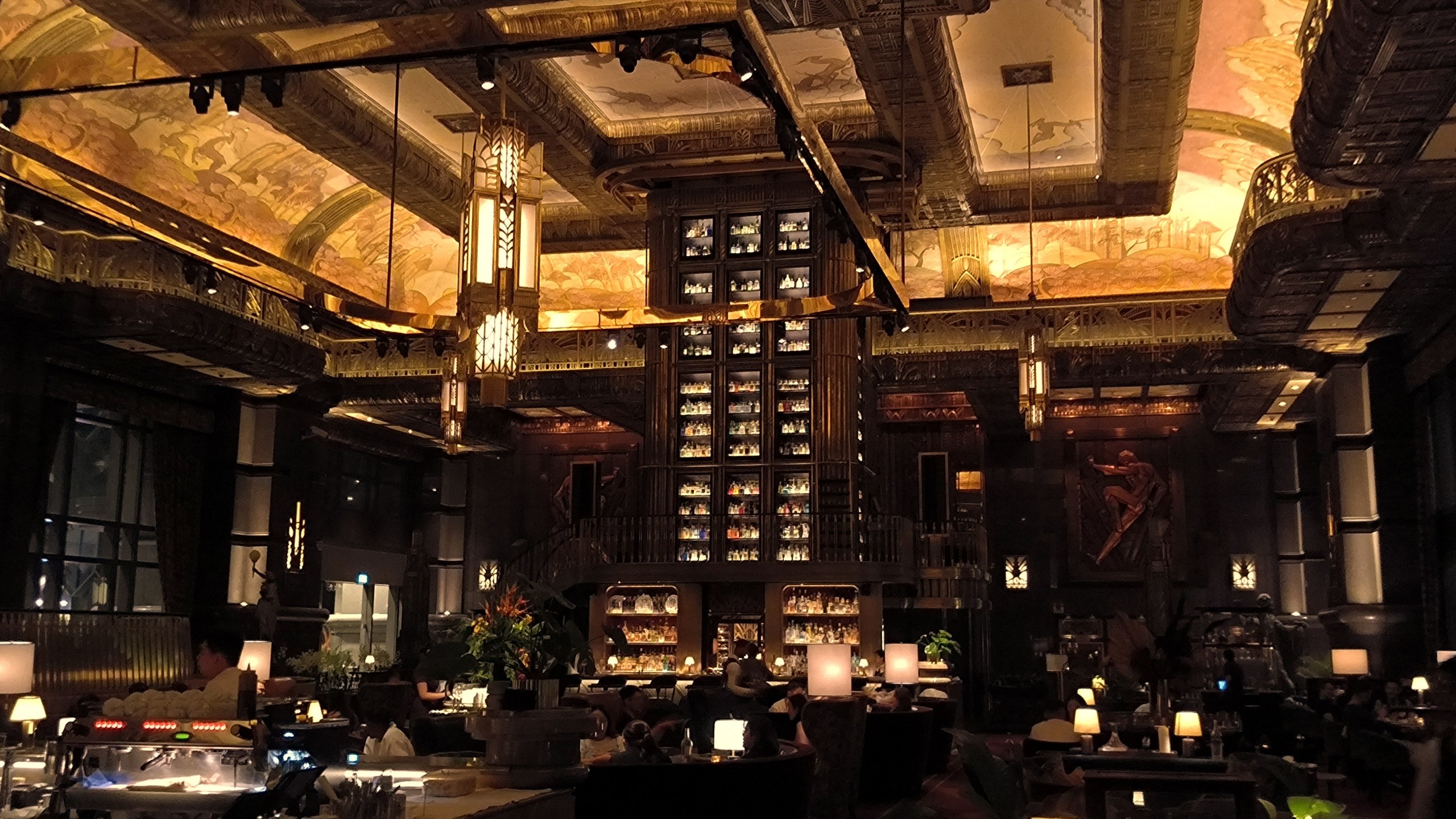 On my last day in #Singapore, I managed to visit the ATLAS bar., media 3