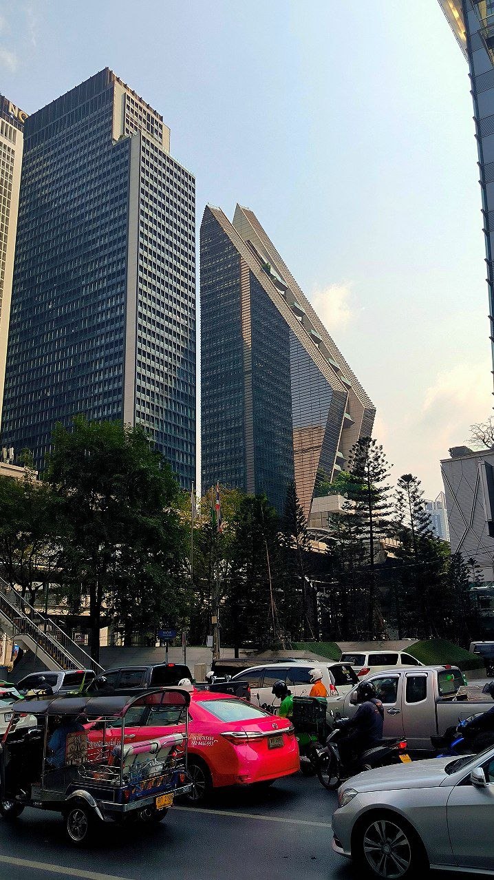 In February, I flew to #Bangkok again for a week., media 4