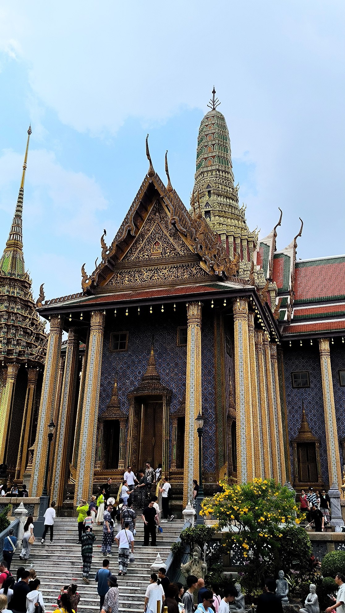 Finally, another completed quest in #Bangkok - the Temple of the Emerald Buddha at the…, media 2