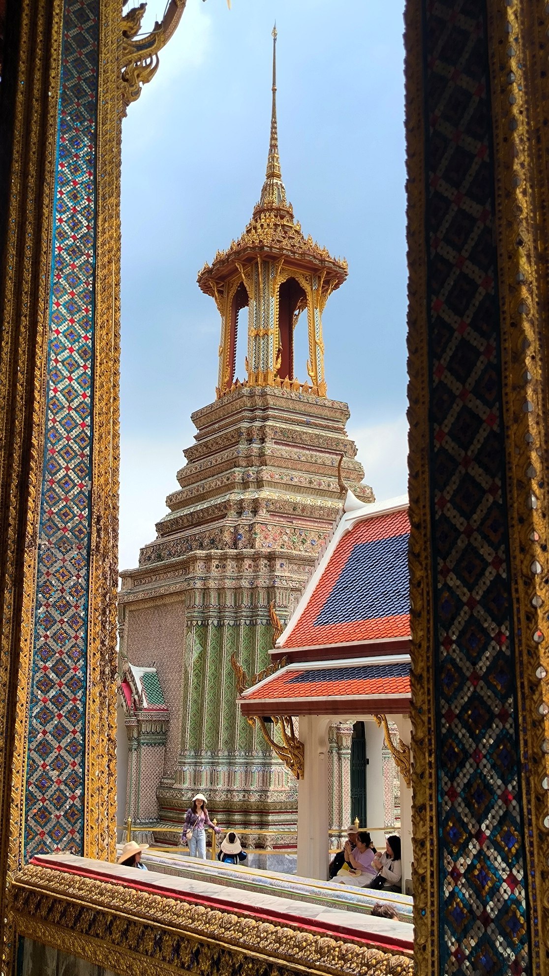 Finally, another completed quest in #Bangkok - the Temple of the Emerald Buddha at the…, media 4