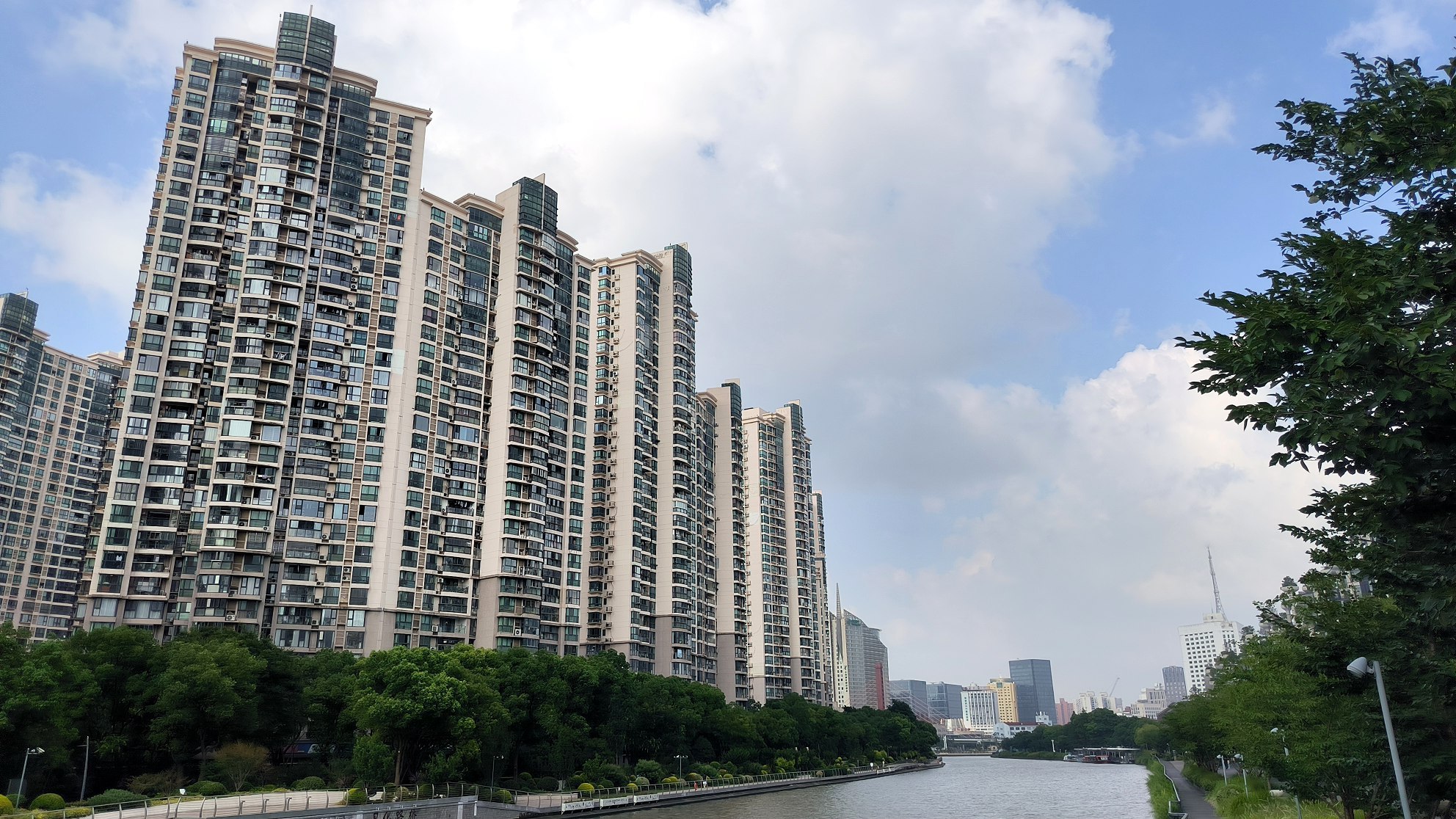 #Shanghai, media 2