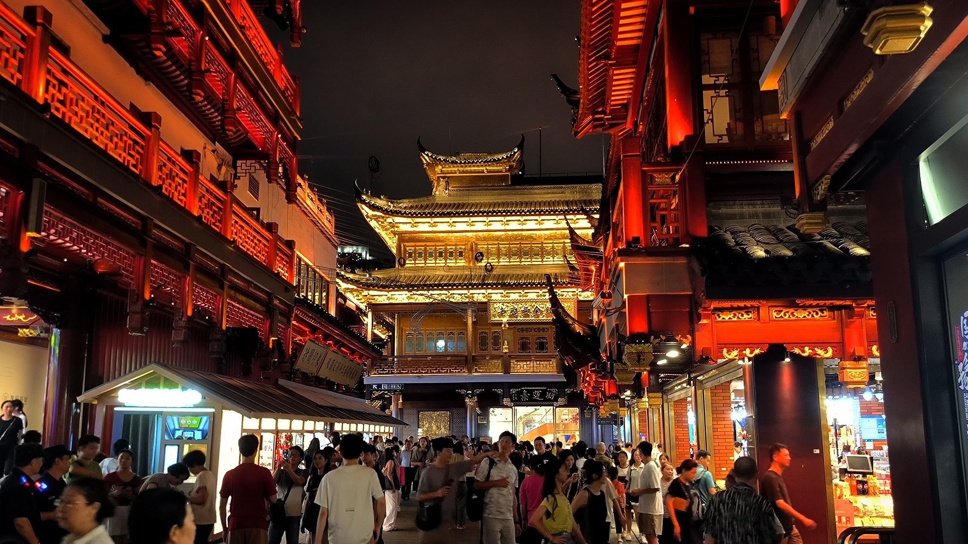 #Shanghai, media 7