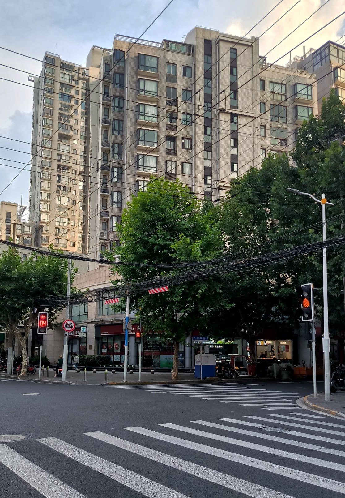 #Shanghai, media 7
