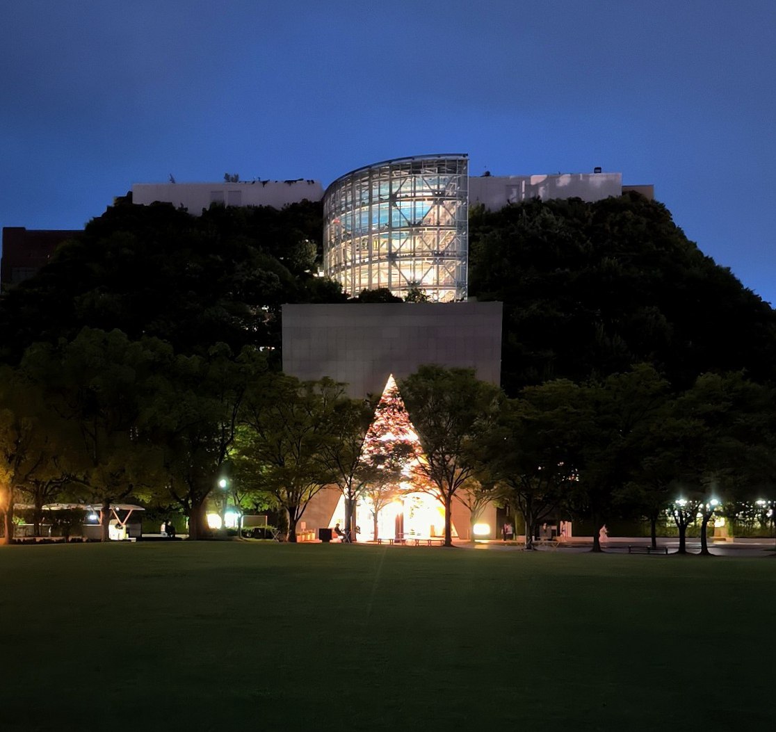 Well, since my readers seem to enjoy Japan, I'll tell you about one of my trips to the…, media 5