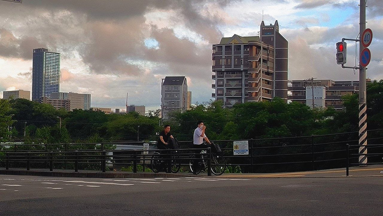 What does #Hiroshima look like?, media 4