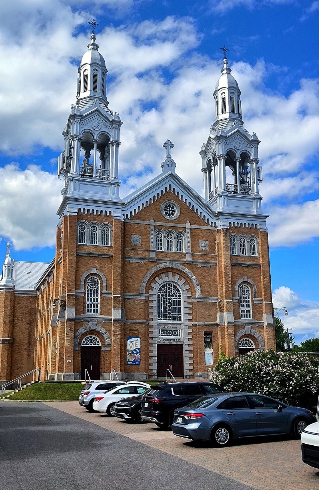 Religion plays a much more significant role in Quebec than in other parts of Canada., media 3