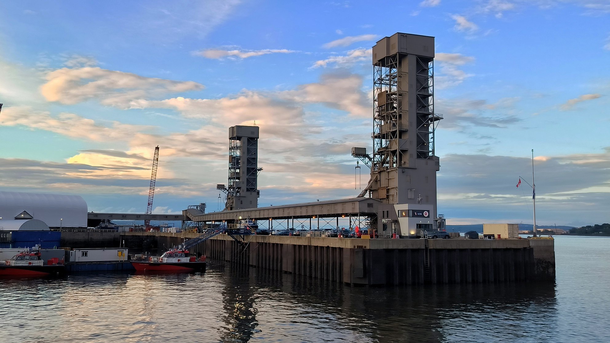 In Quebec, there is the oldest port in Canada, which, even during the colonial era, was…, media 7