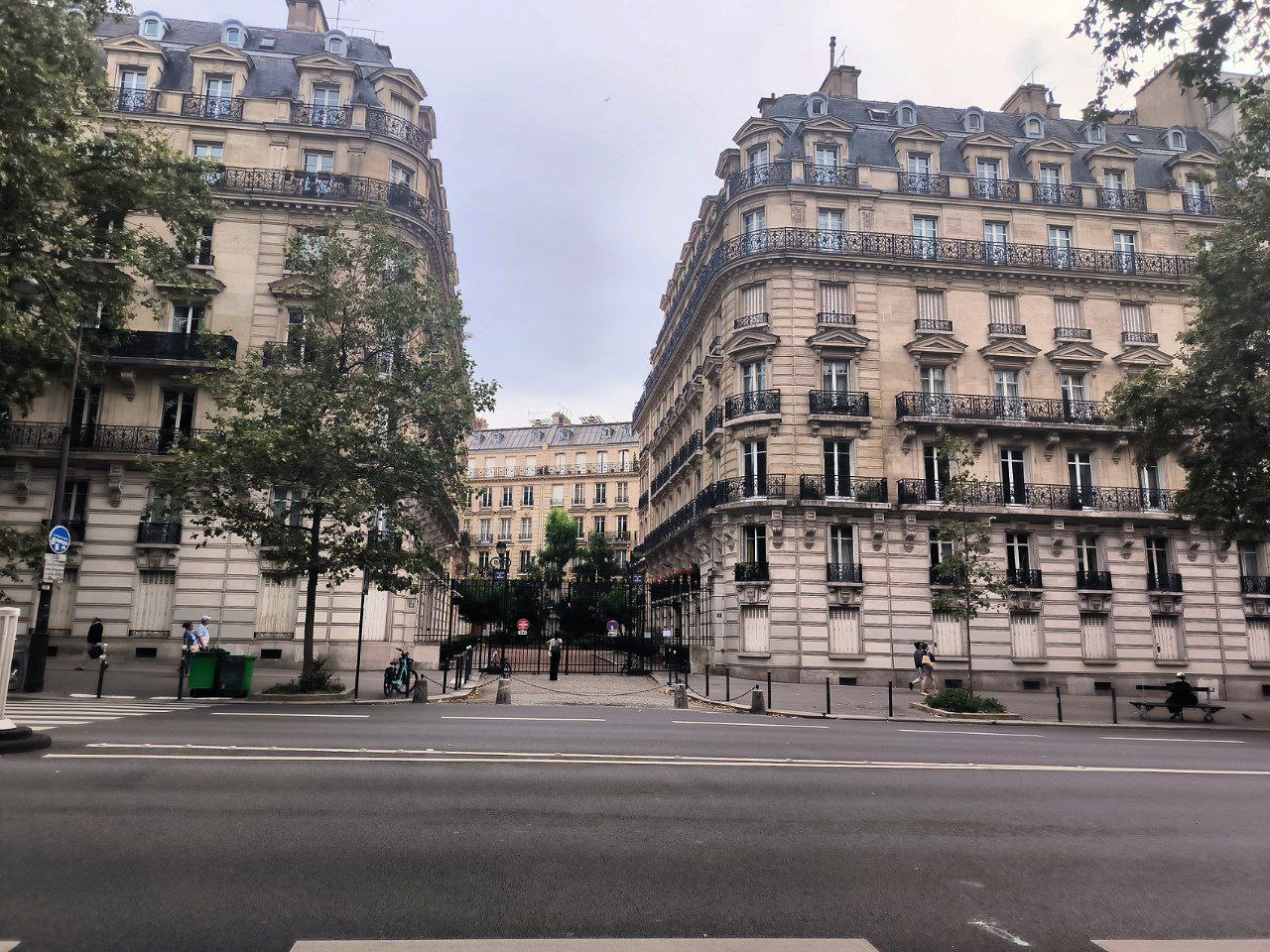 #Paris, media 4