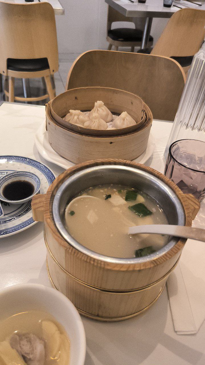 Yesterday, the restaurant was already closed, but I managed to get in today., media 1