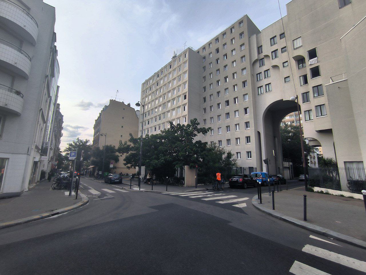 #Paris, media 3