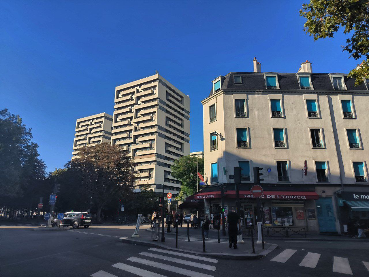 #Paris, media 2