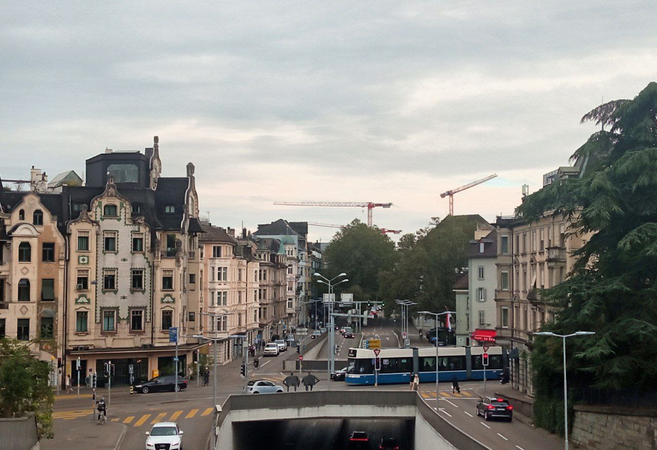 #Zurich, media 4