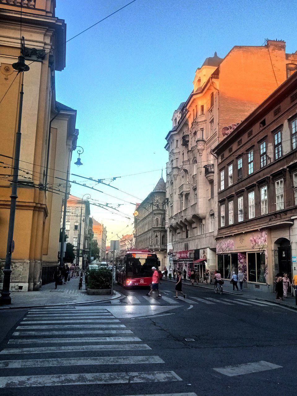 #Budapest, media 2