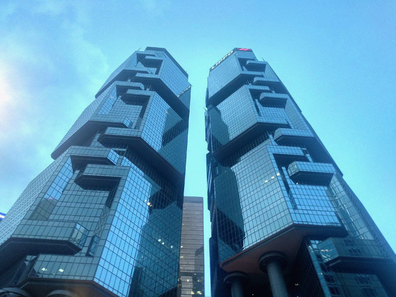 #HongKong, media 2