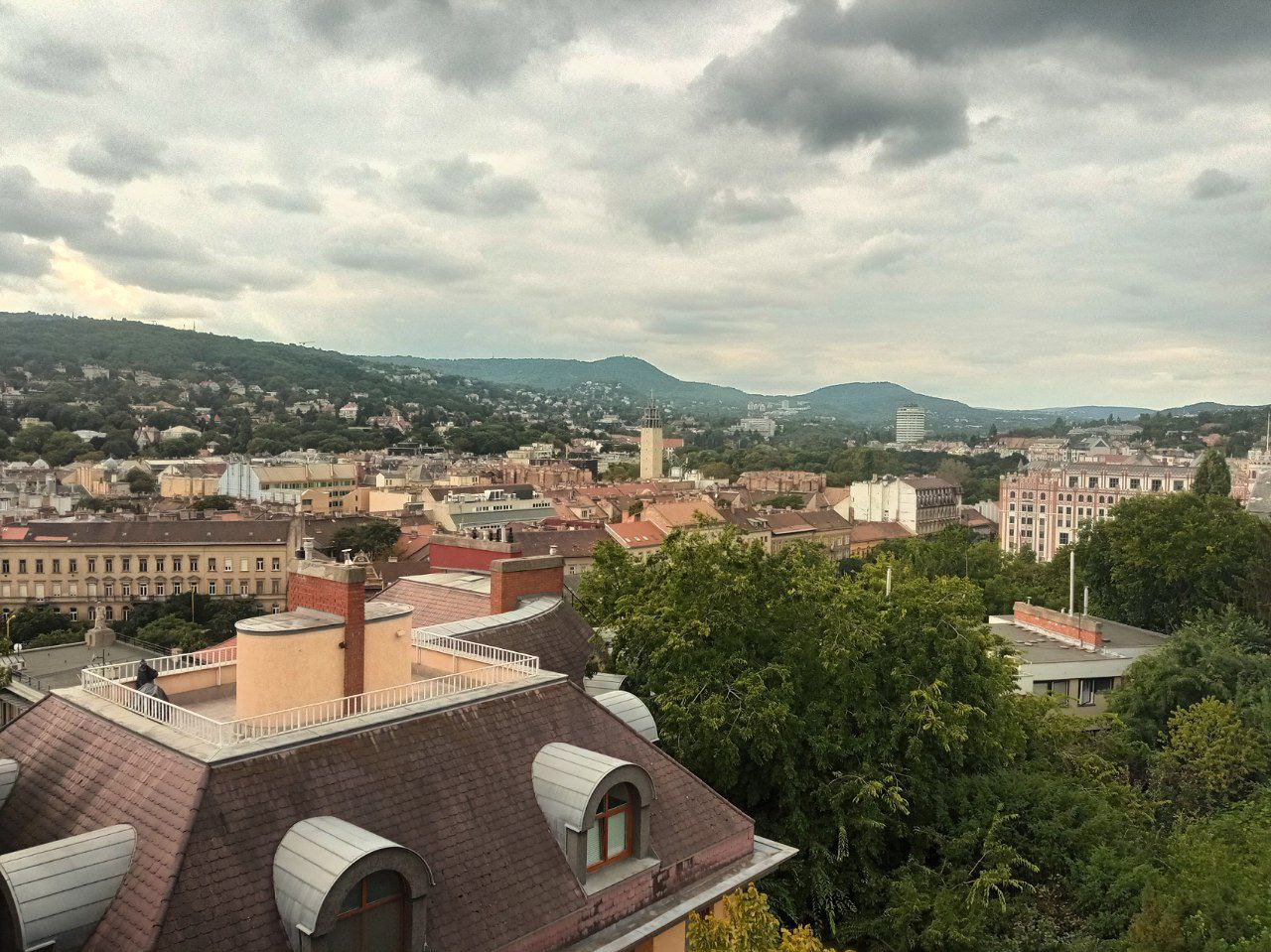 #Budapest, media 4