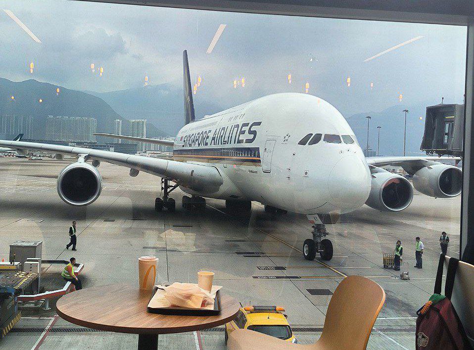 #HongKong While we were eating at the airport, a two-story A380 airplane drove up to us., media 1