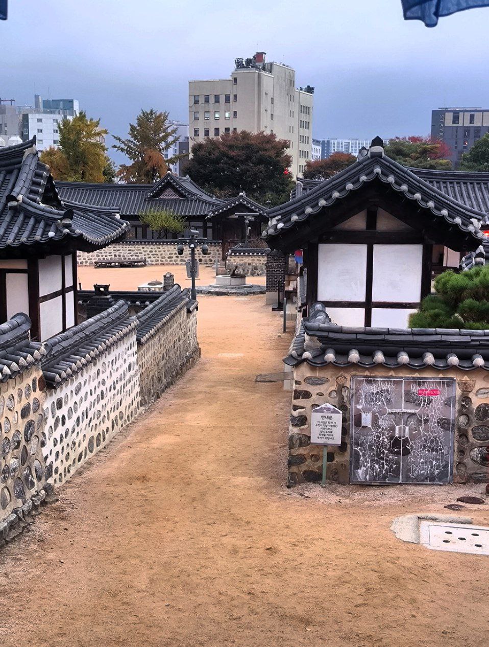 #Seoul, media 4