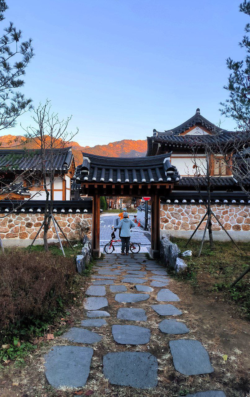 #Seoul, media 2