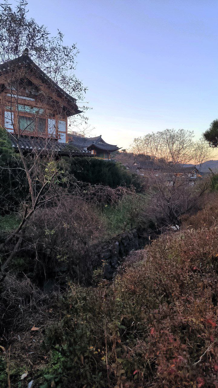 #Seoul, media 10